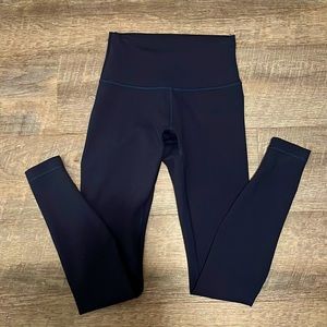 Lululemon Wunder Train HR 28”